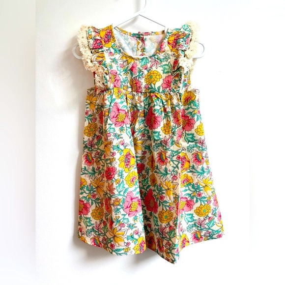 Kids Floral Embroidered Sleeveless Dress | Retro look - Picture 1 of 6